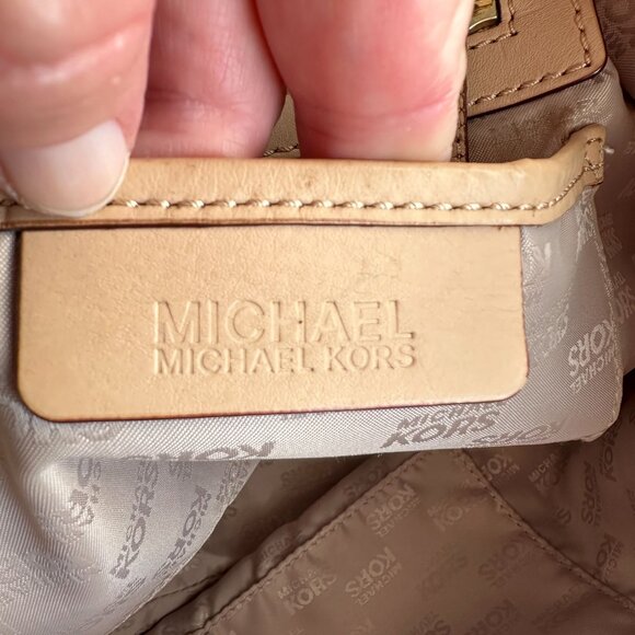 Michael by Michael Kors Jet Set Blue Patent Leather Tote - Picture 9 of 16